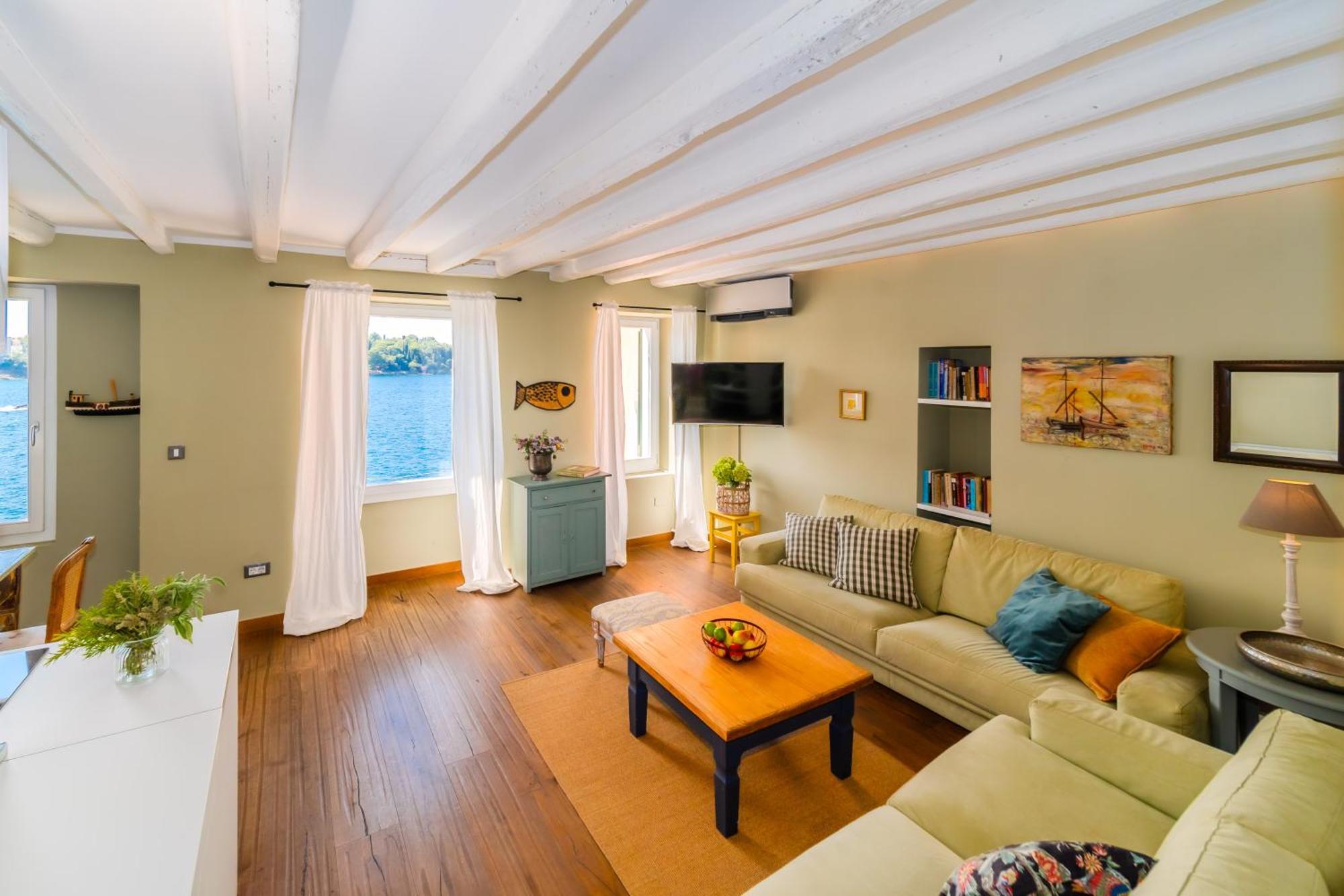 Apartment Mediterraneo روفينج المظهر الخارجي الصورة