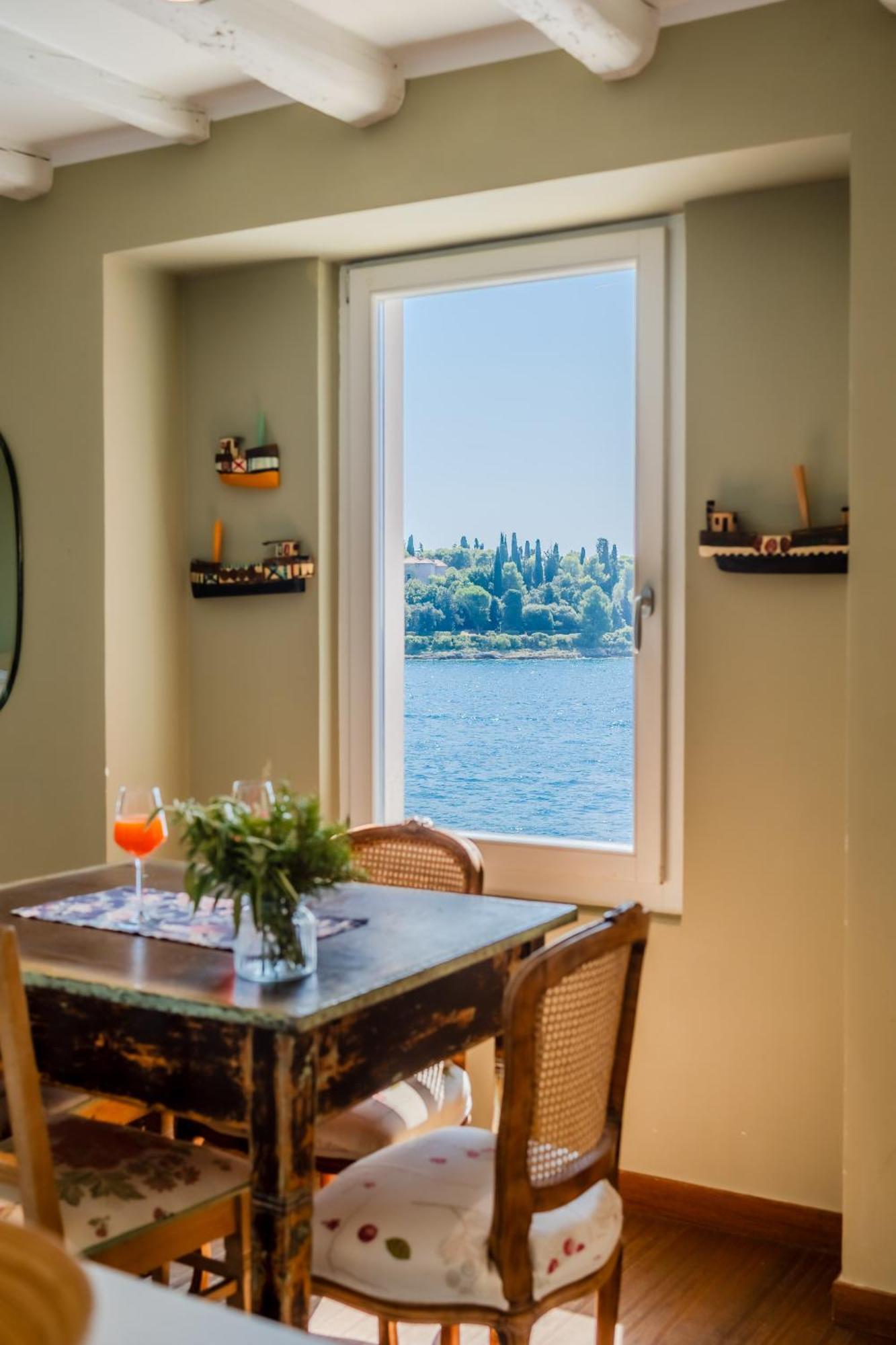 Apartment Mediterraneo روفينج المظهر الخارجي الصورة
